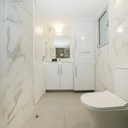 公寓 Near Center 1 Bedroom Flat