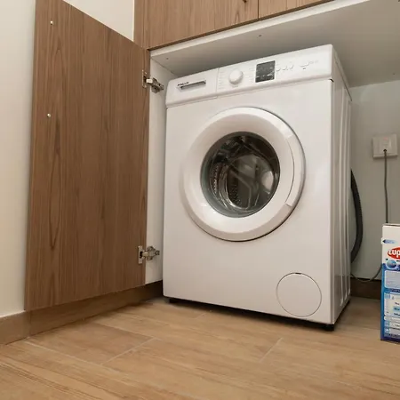 Near Center 1 Bedroom Flat 公寓