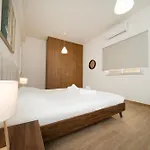 Daire Near Center 1 Bedroom Flat