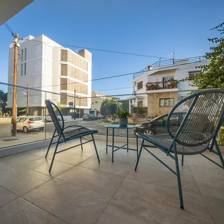 Near Center 1 Bedroom Flat Daire Lefkoşa
