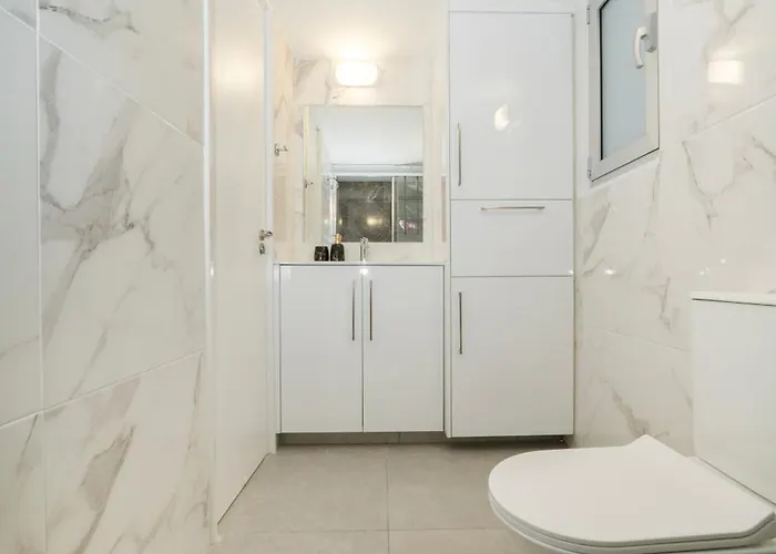 Διαμέρισμα Near Center 1 Bedroom Flat