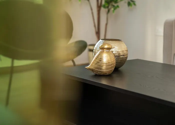 Near Center 1 Bedroom Flat Апартаменти Нікосія